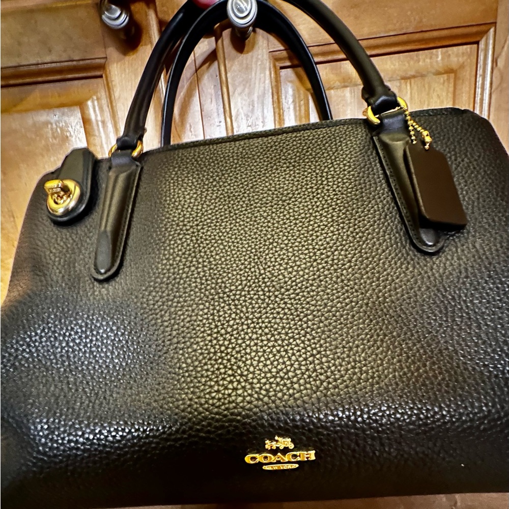 Black and gold Coach bag, medium sized. - Picture 2 of 10